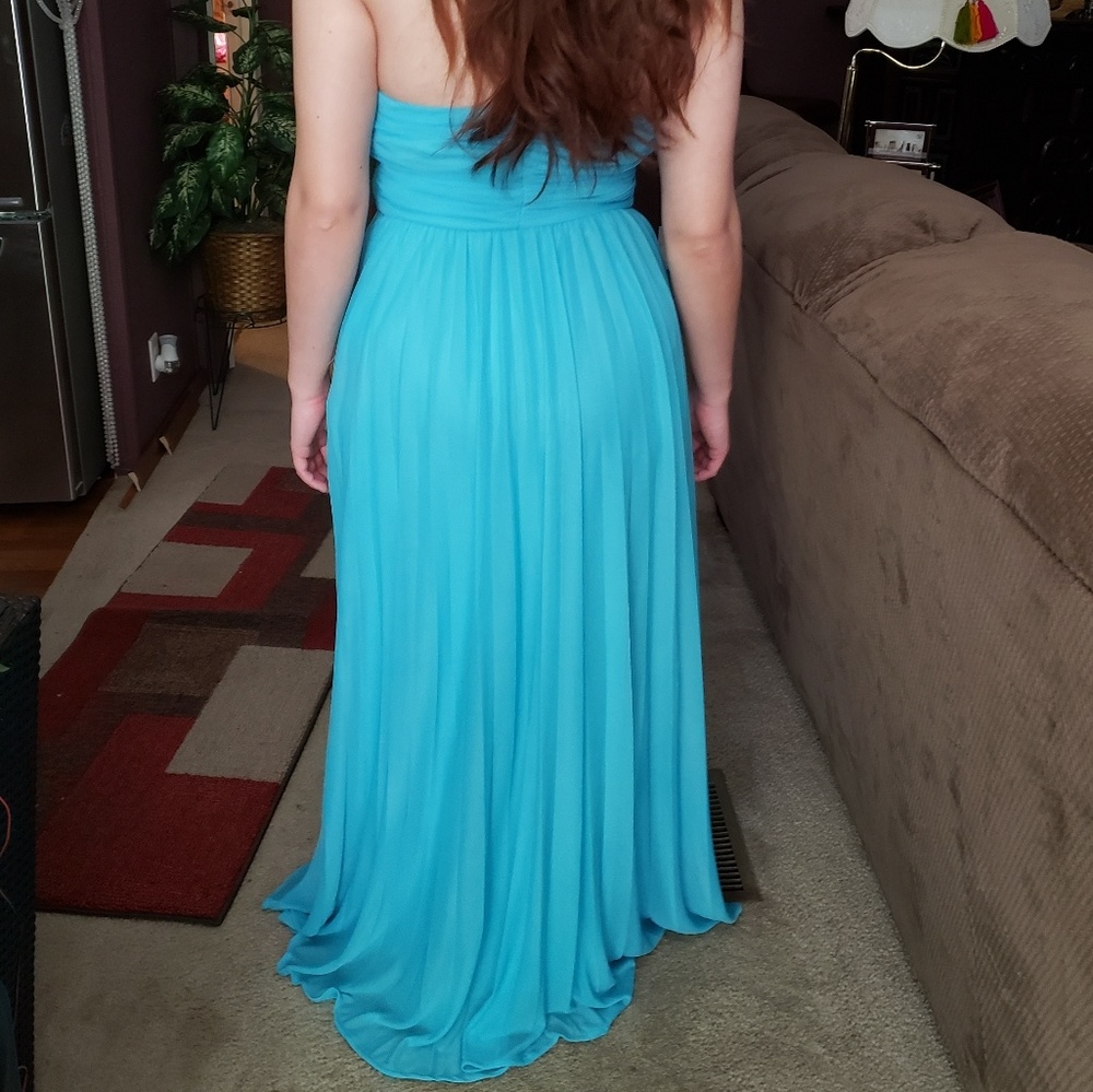 Prom Dress - Picture 2 of 8